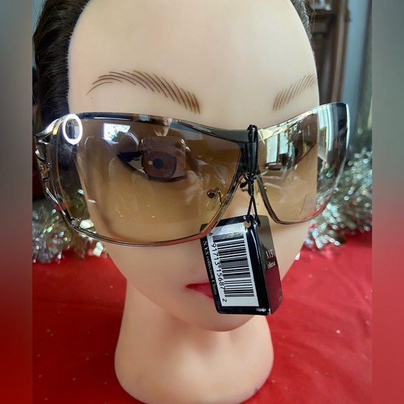 New Sunglasses with MAX UV Protection. By NYS Collections. - Picture 4 of 8